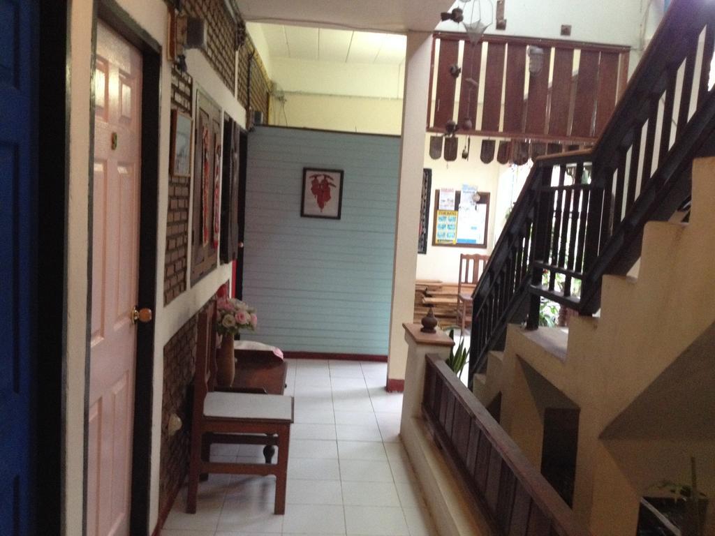 Tanyahouse Hotel Чианг Рай Екстериор снимка